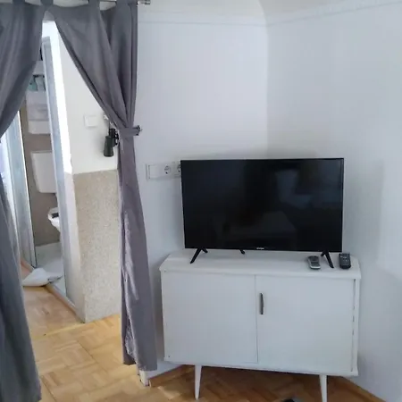 Tiny House 营地 Mellen